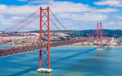 Lisabona Abril Bridge