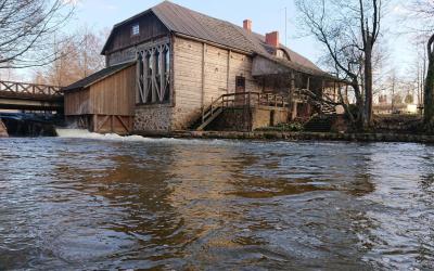 Ginučių vandens malūnas