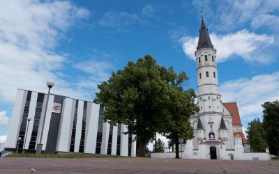 Šv. apaštalų Petro ir Pauliaus katedra