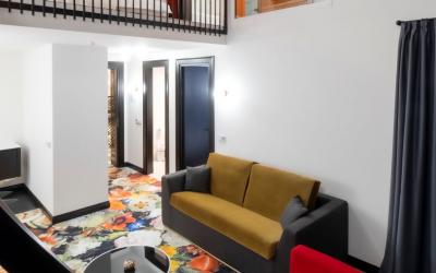 Amsterdam Plaza (Royal Suite)