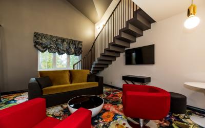 Amsterdam Plaza (Royal Suite)