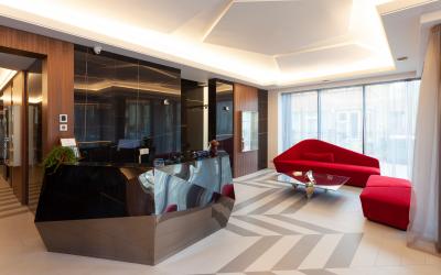 Amsterdam Plaza (reception)
