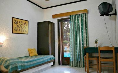 Graikija. Kreta. Iliostasi Beach Apartments. Vienvietis kambarys
