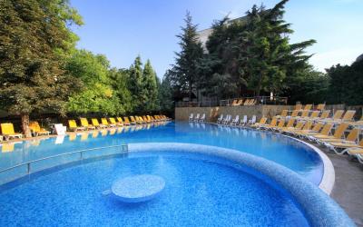 bulgarija-golden-sand - excelsior-hotel-pool1