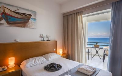 Graikija. Peloponesas. Niforeika Beach Hotel & Bungalows