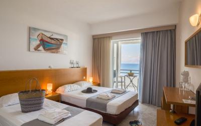 Graikija. Peloponesas. Niforeika Beach Hotel & Bungalows