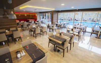 Turkija. Alanija. Ramira City Hotel