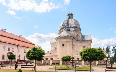 Liškiavos Švč. Trejybės bažnyčia ir vienuolynas
