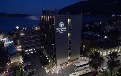 Juodkalnija. Herceg Novis. Igalo. Palmon Bay Hotel & Spa