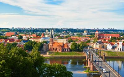 Kauno panorama nuo Aleksoto kalno