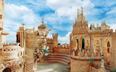 Colomares Monument pilis   Malaga