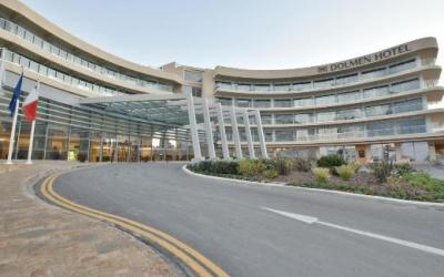 Dolmen hotel Malta. Viešbučio fasadas