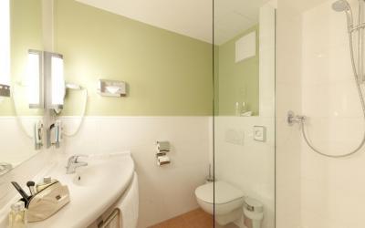 Ibis Miunchenas vonios kambarys