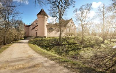 Edoles pilis   Kuržemė   Latvija