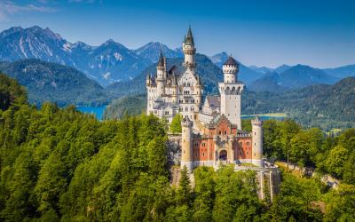 Neuschwanstein pilis   Bavarija