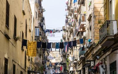 Street view of old town in Naples   Italija