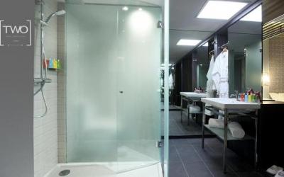 Two Hotel Barcelona by Axel (Adults only)_vonios kambarys