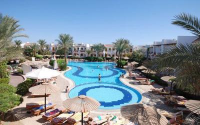 Dive Inn Resort 1