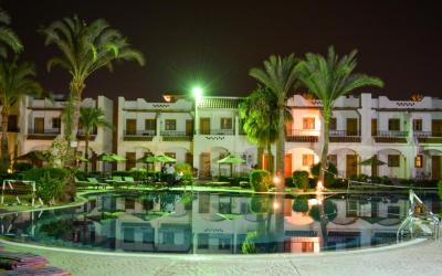 Dive Inn Resort 40