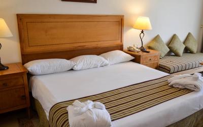 Continental Plaza Beach & Aqua Park Resort 18