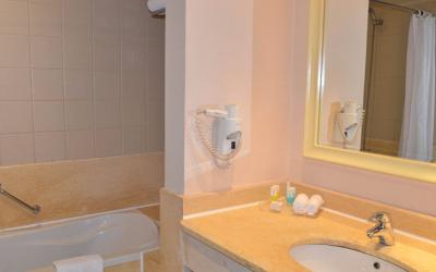 Continental Plaza Beach & Aqua Park Resort 23