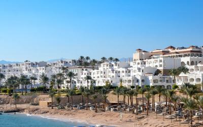 Continental Plaza Beach & Aqua Park Resort 26