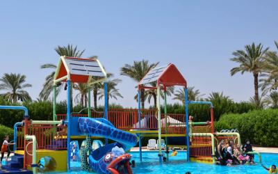 Continental Plaza Beach & Aqua Park Resort 36
