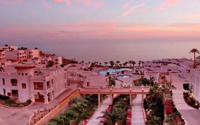 Continental Plaza Beach & Aqua Park Resort 40