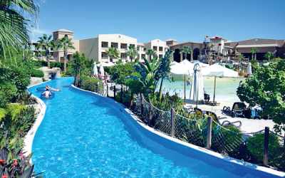 Coral Sea Aqua Club 28