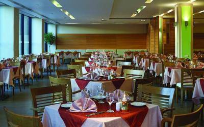 Coral Sea Aqua Club 34