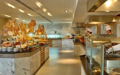 Coral Sea Aqua Club 41