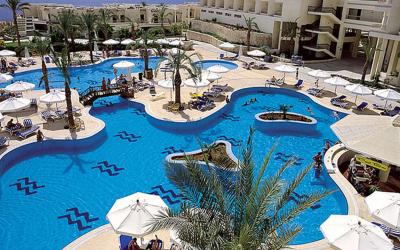 Doubletree By Hilton Sharks Bay 2