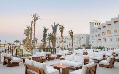 Serry Beach Resort 11