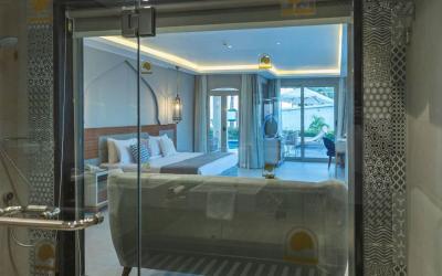 Sunrise Diamond Beach Resort Grand Select 12