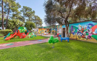 Kimeros Park Holiday Village 10
