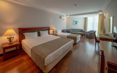 Bodrum Holiday Resort & SPA 4