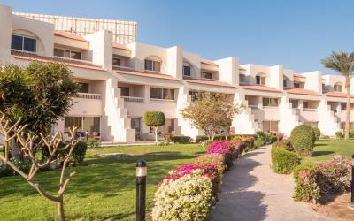 Long Beach Resort 52