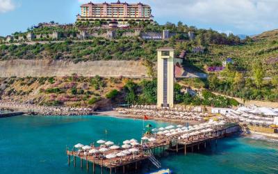 Utopia World Hotel 1