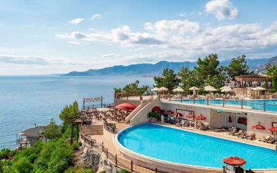Utopia World Hotel 7