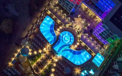 Azura Deluxe Resort & Spa 99