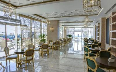 Azura Deluxe Resort & Spa 64