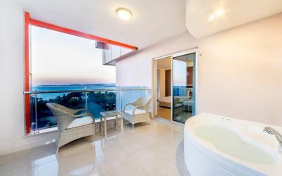 Lonicera Resort and Spa 62