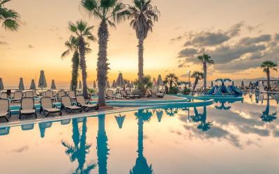 Star Beach Village & Water Park 1
