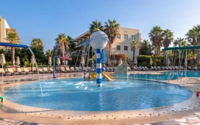 Star Beach Village & Water Park 3