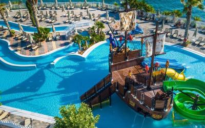 Star Beach Village & Water Park 48