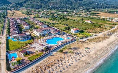 Almyros Beach Resort & Spa 1
