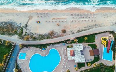 Almyros Beach Resort & Spa 26
