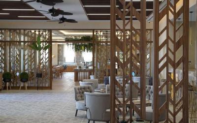 Almyros Beach Resort & Spa 42