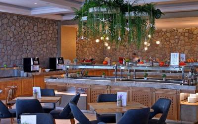 Almyros Beach Resort & Spa 48