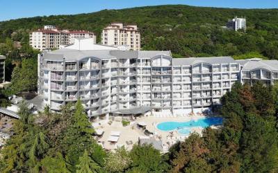 Luna Hotel 19